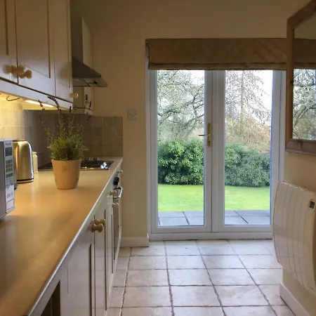 101 Winterbourne Down